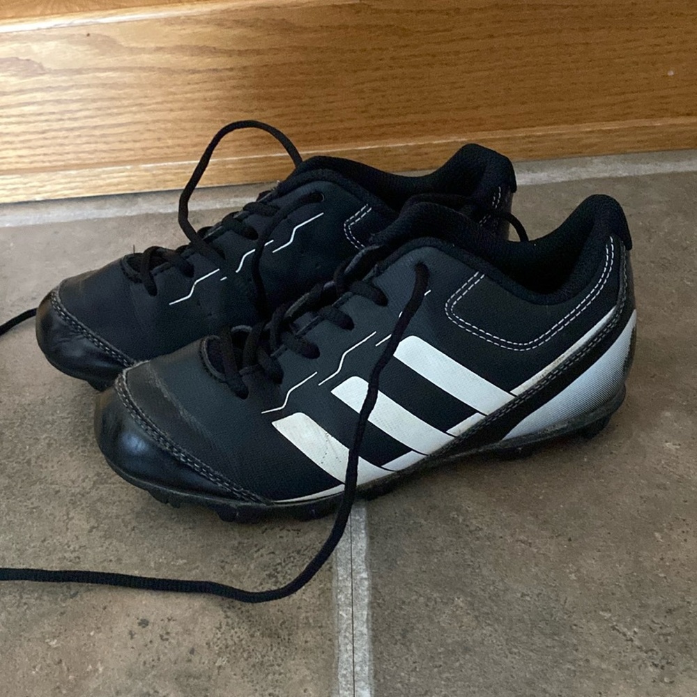 Adidas spikes